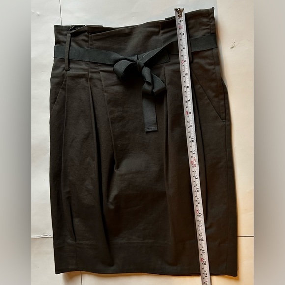 Aritzia Wilfred military green Paper Bag Skirt - Picture 8 of 10